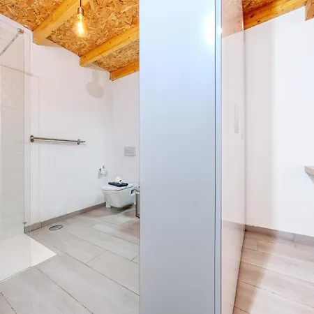 Volcan De La Geria Apartment Tias